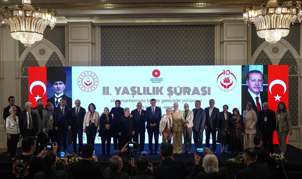 Yalova Üniversitesi Sosyal Hizmet Bölümü 2. Yaşlılık Şurası’na Katıldı