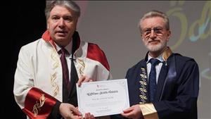 Our Department Faculty Member Prof. Dr. Fethi Güngör was Presented with the 2025 Education Contribution Award